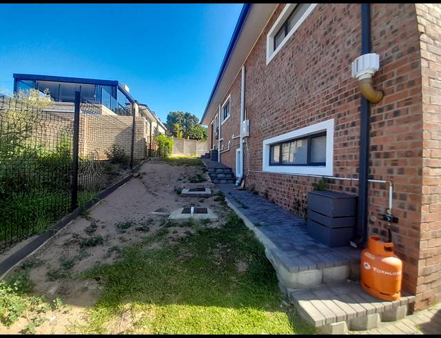3 BEDROOM FREESTANDING FOR SALE IN TERGNIET